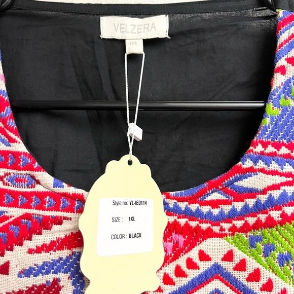 Velzera Women's Size 1XL Open Front Top Embroidered Black Front Tie Boho NWT - Picture 2 of 3